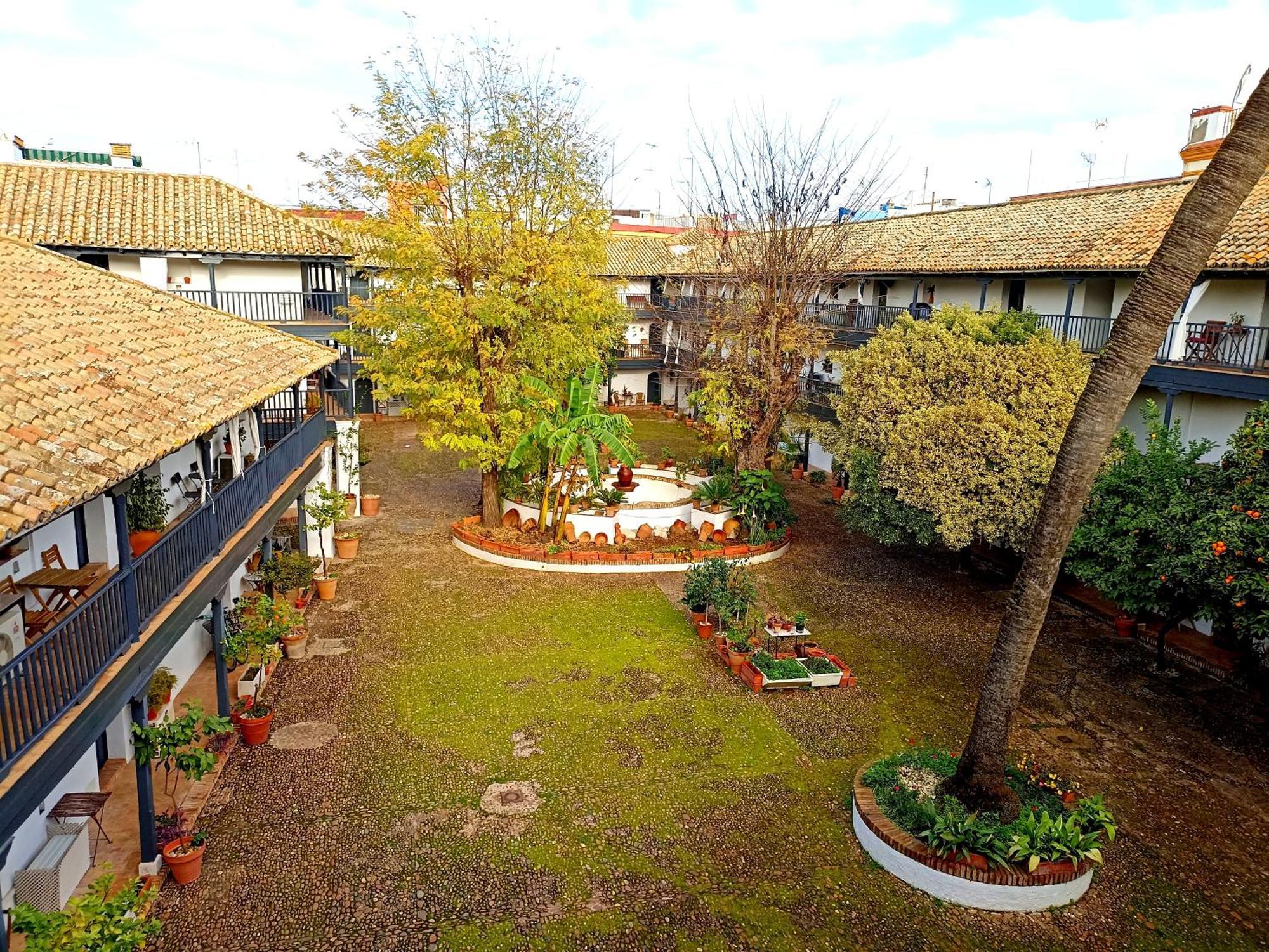 Andalusian Courtyard Appartement Sevilla Buitenkant foto
