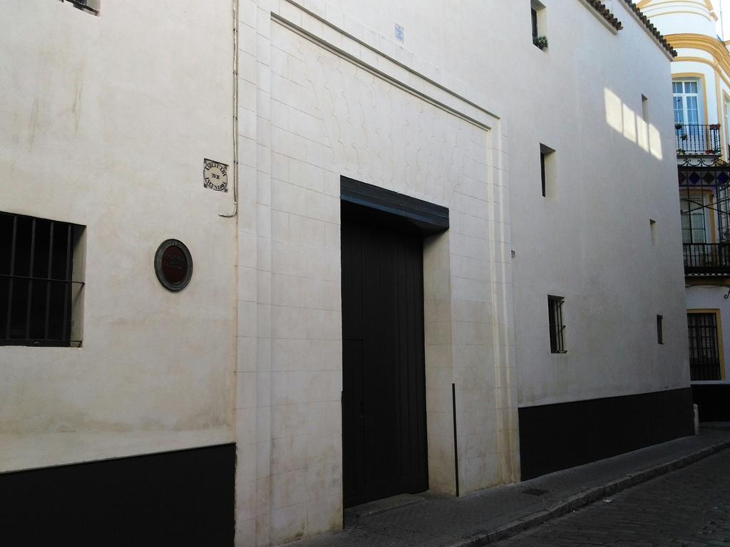 Andalusian Courtyard Appartement Sevilla Buitenkant foto